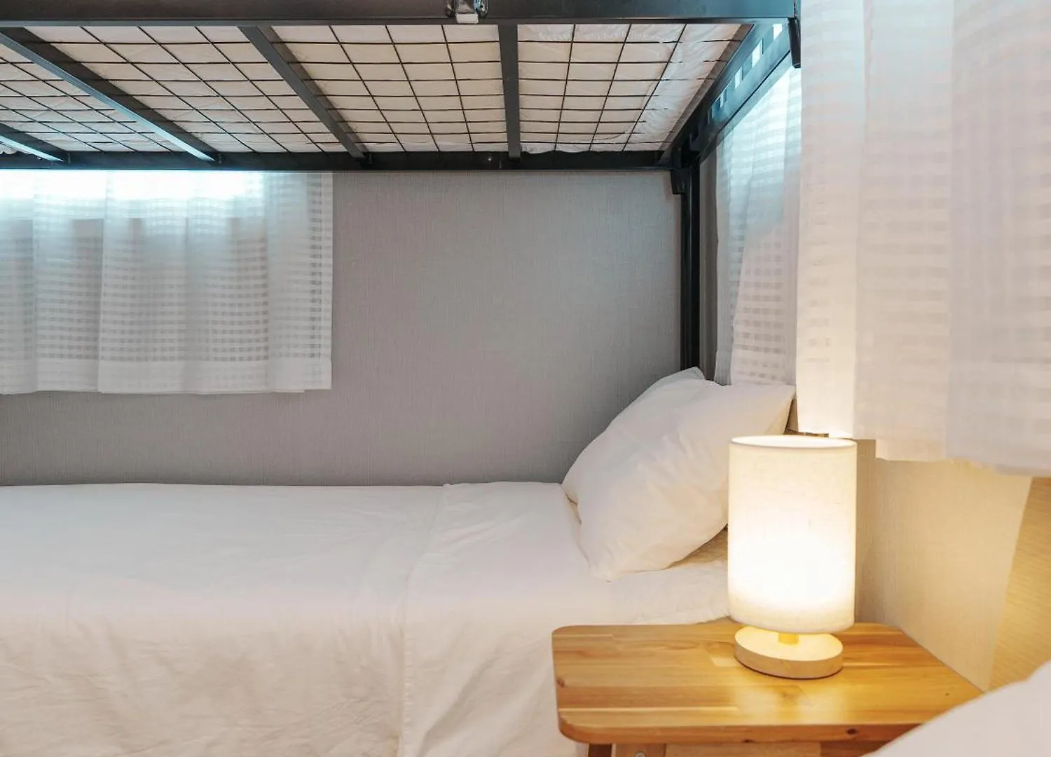 인천공항 게스트하우스 레인부츠