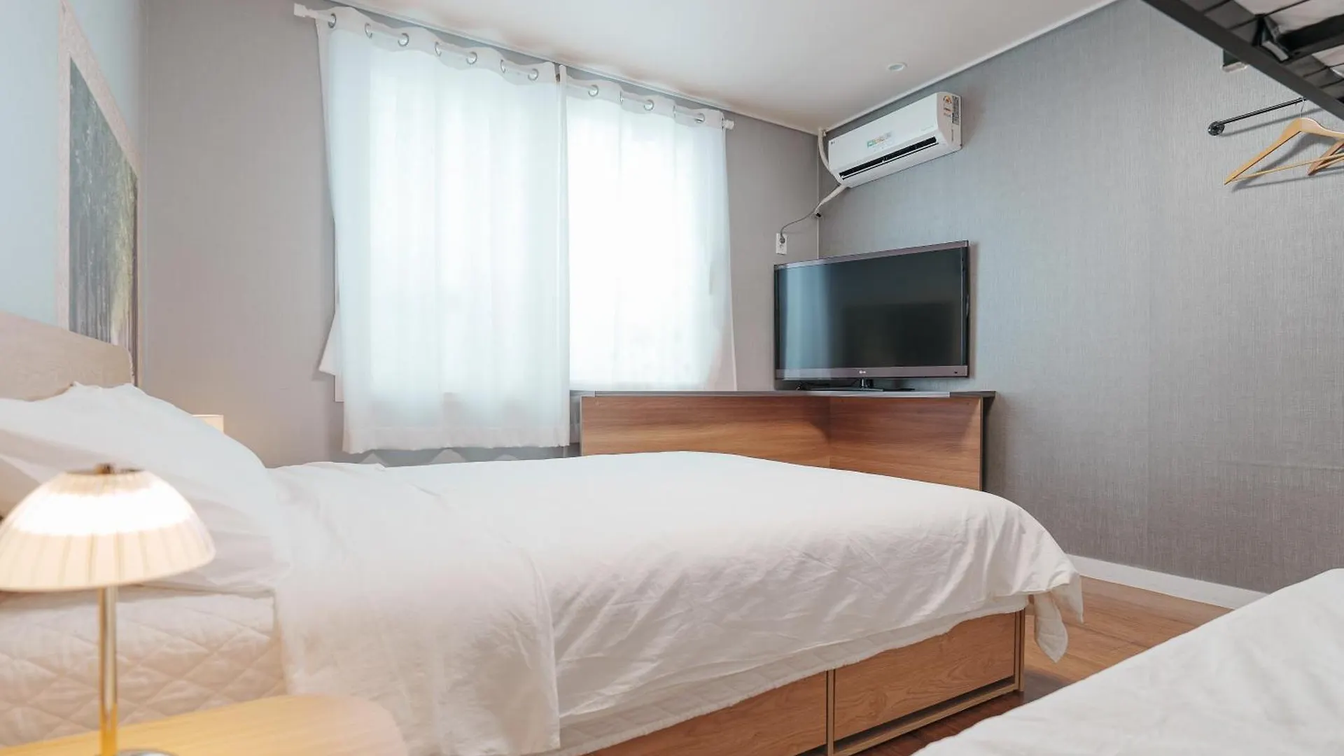 인천공항 게스트하우스 레인부츠 インチョン広域市