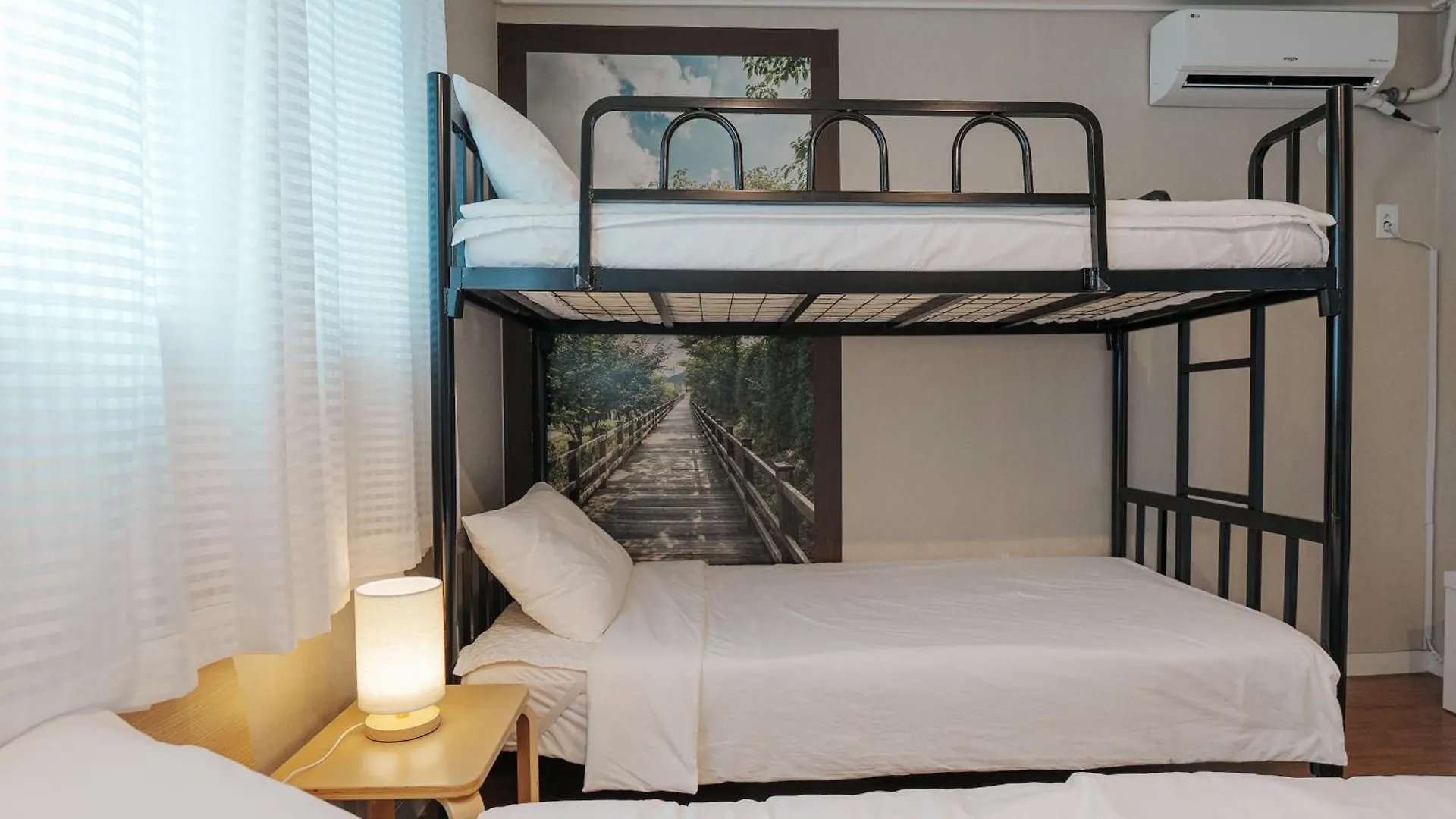 인천공항 게스트하우스 레인부츠 韓国