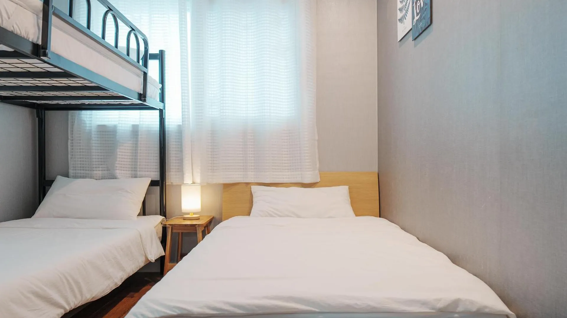 인천공항 게스트하우스 레인부츠