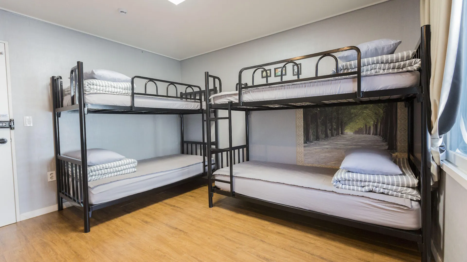 인천공항 게스트하우스 레인부츠