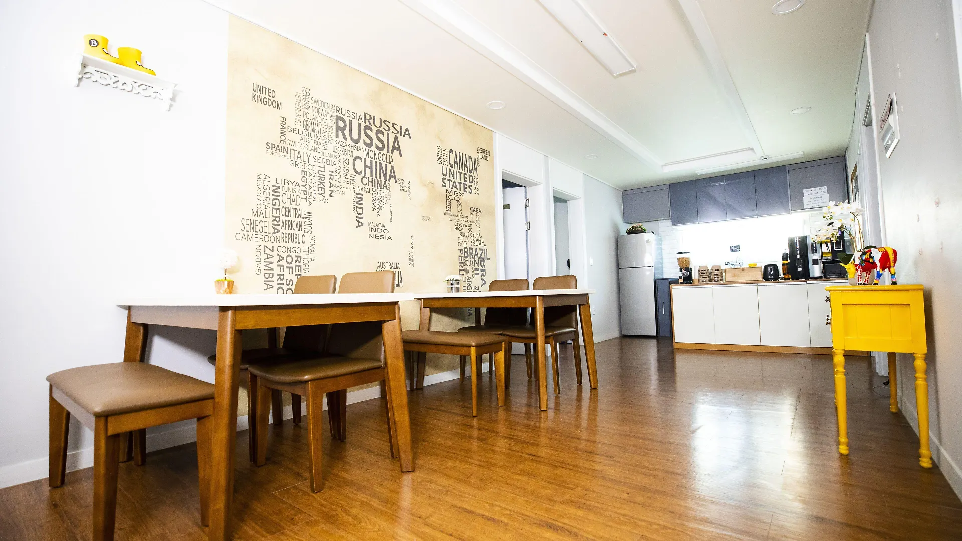 인천공항 게스트하우스 레인부츠 South Korea